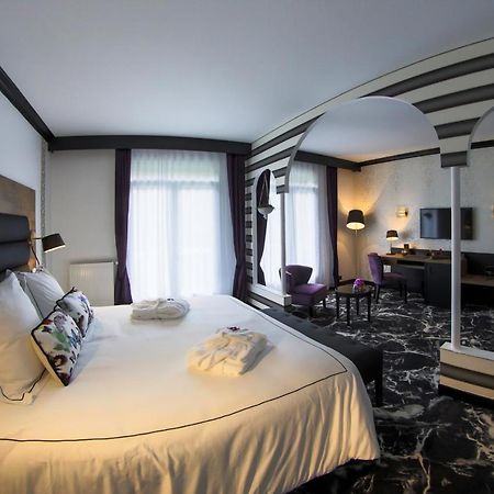 Hotel Du Barry Resort & Spa Sauveterre-de-Comminges ภายนอก รูปภาพ